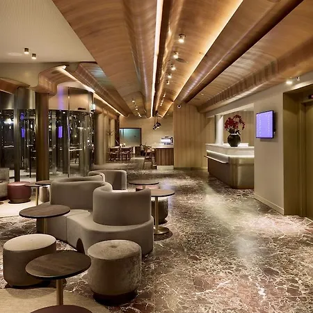 Walhalla Hotel 4*