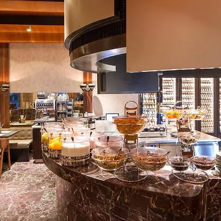 Walhalla 4* St. Gallen