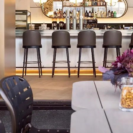 Walhalla Hotel 4*