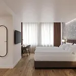 Walhalla Hotel 4*